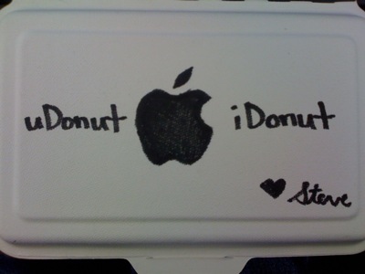 Box with Apple logo and text reading uDonut iDonut love Steve