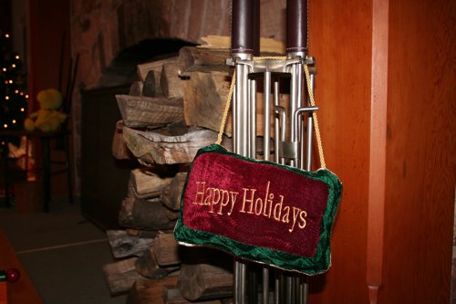 decoration that says Happy Holidays